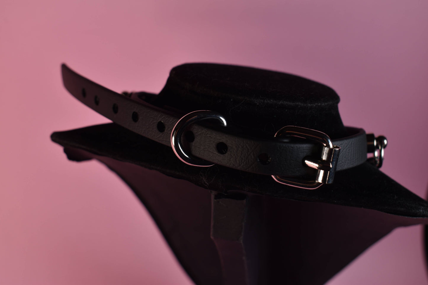 Valentine's 2025 Locked black choker made with biothane
