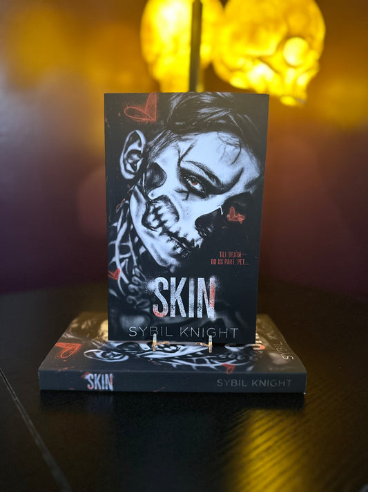Skin by: Sybil Knight