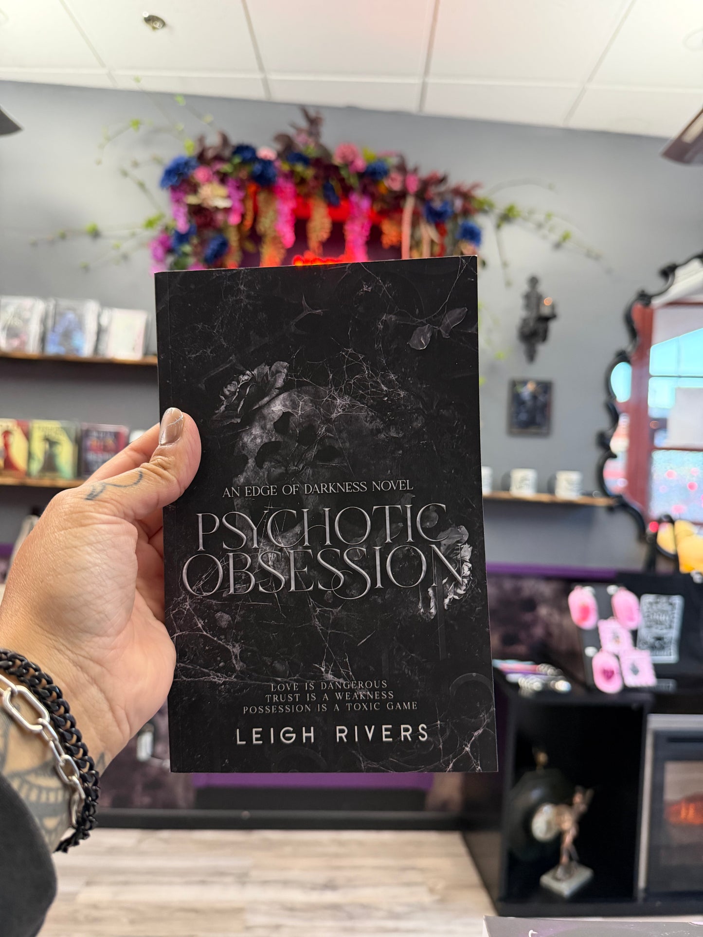 Psychotic Obsession by: Leigh Rivers